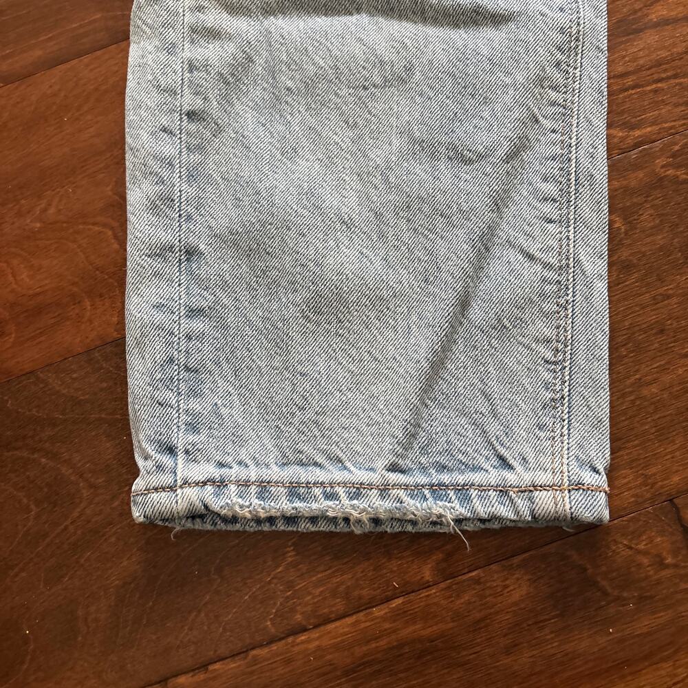American Eagle Highest Rise Mom Jeans Light Blue Distressed Ripped Women‎ 8 long - Picture 11 of 14